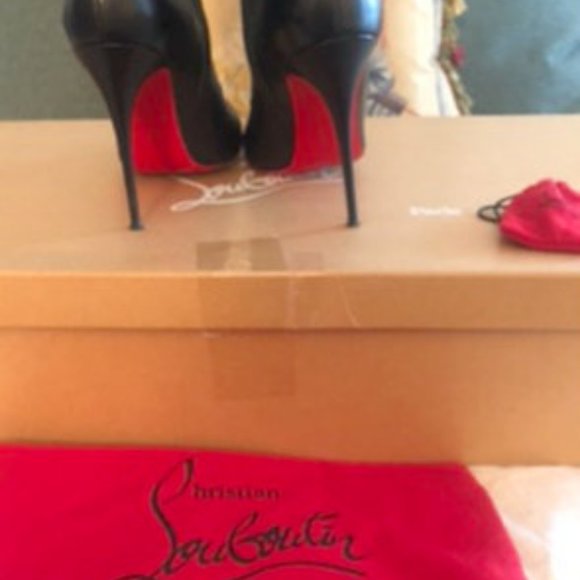 CHRISTIAN LOUBOUTIN KNEE-HIGH BOOTS - Picture 6 of 9